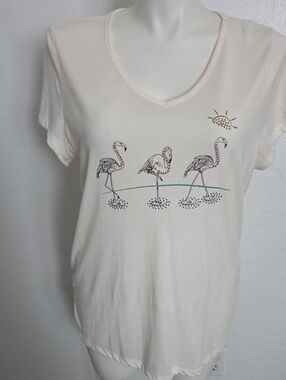 Casey Key XL Cream Tee - Graphic Label Detail